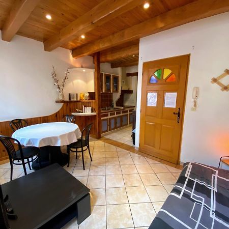 Appartement 4 Pers Plein Centre Ville, Wifi, Balcon Laragne-Monteglin エクステリア 写真